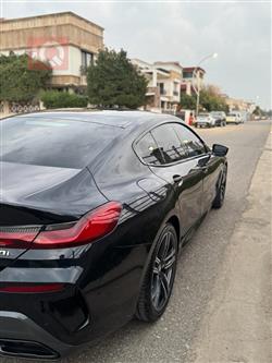 بي ام دبليو 8 الفئة